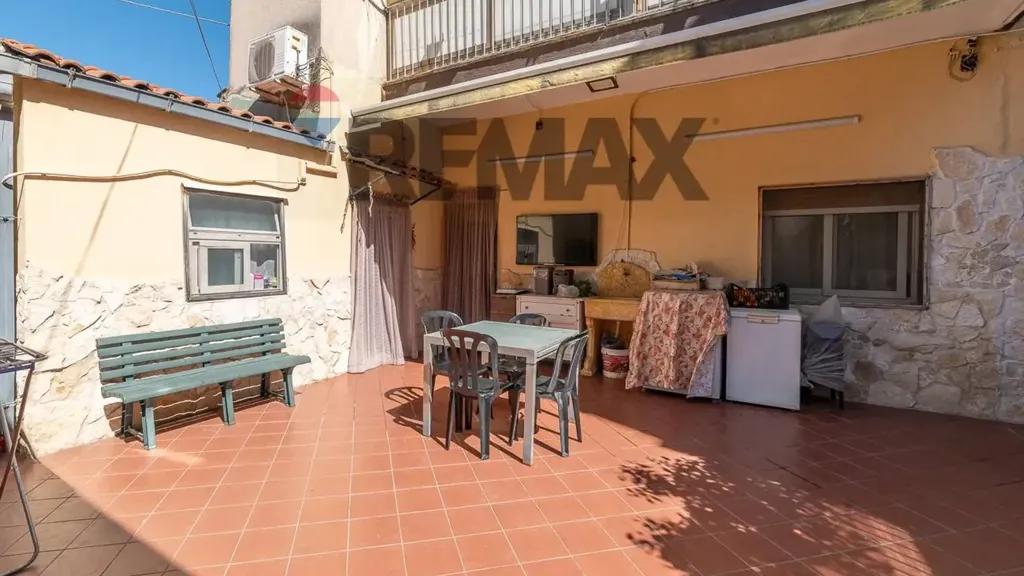 Terrasse - Apartment with Terrace in Catania