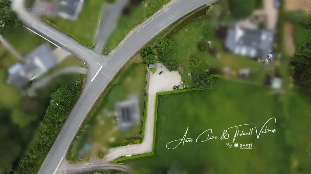 Vue aérienne - Terrain Constructible à Locquirec, Proche Plage