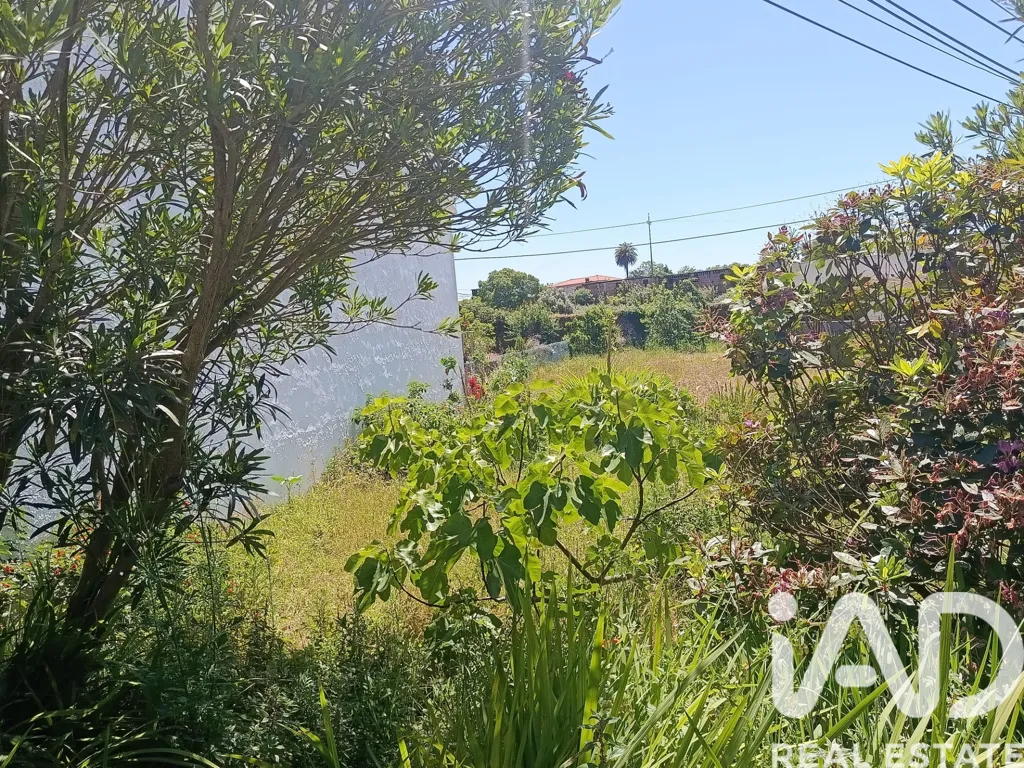 Aed - Buildable Plot with Church View in Beiriz