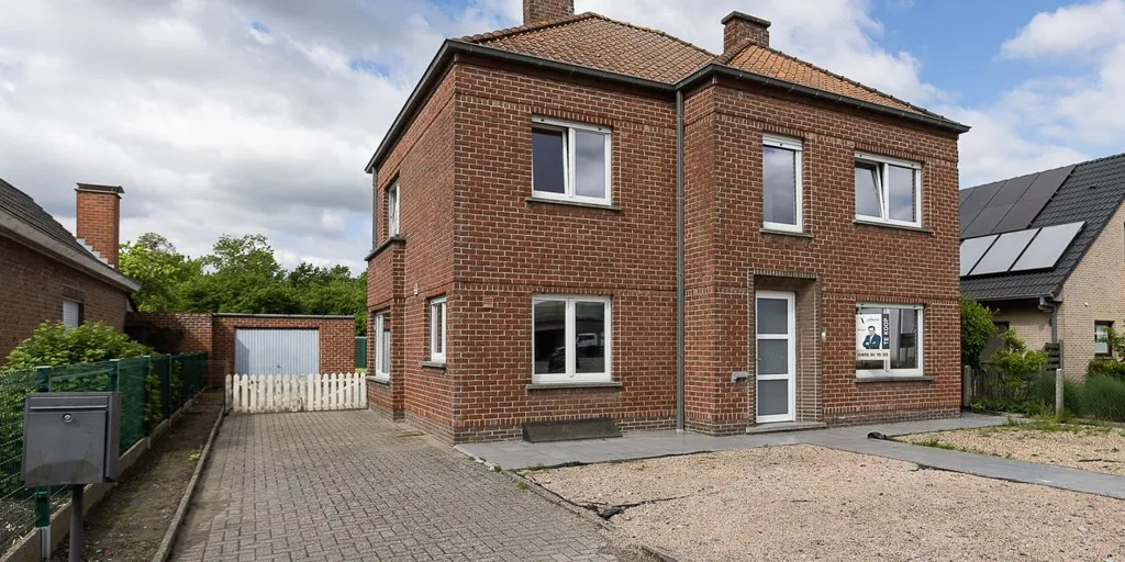 Extérieur - Maison avec Jardin et Garage à Aalter