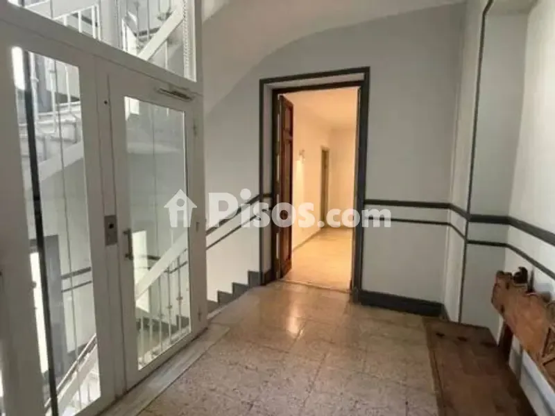 Entrée - Spacious Flat with Balcony in Recoletos