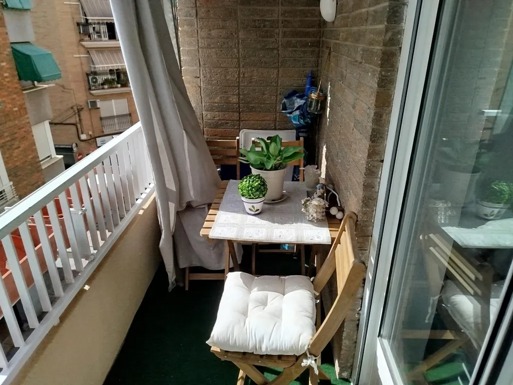 Rõdu - Refurbished Flat with Fitted Kitchen in Carolinas