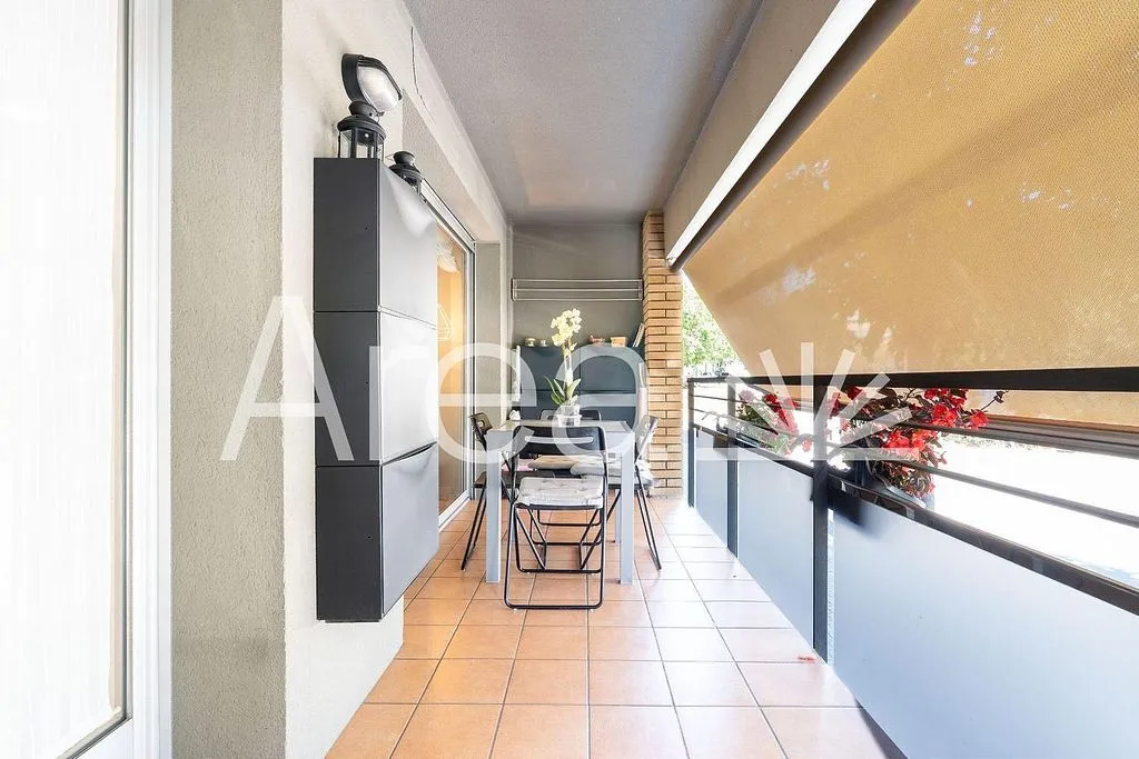Apartment with Terrace in Parc Central, Mataró