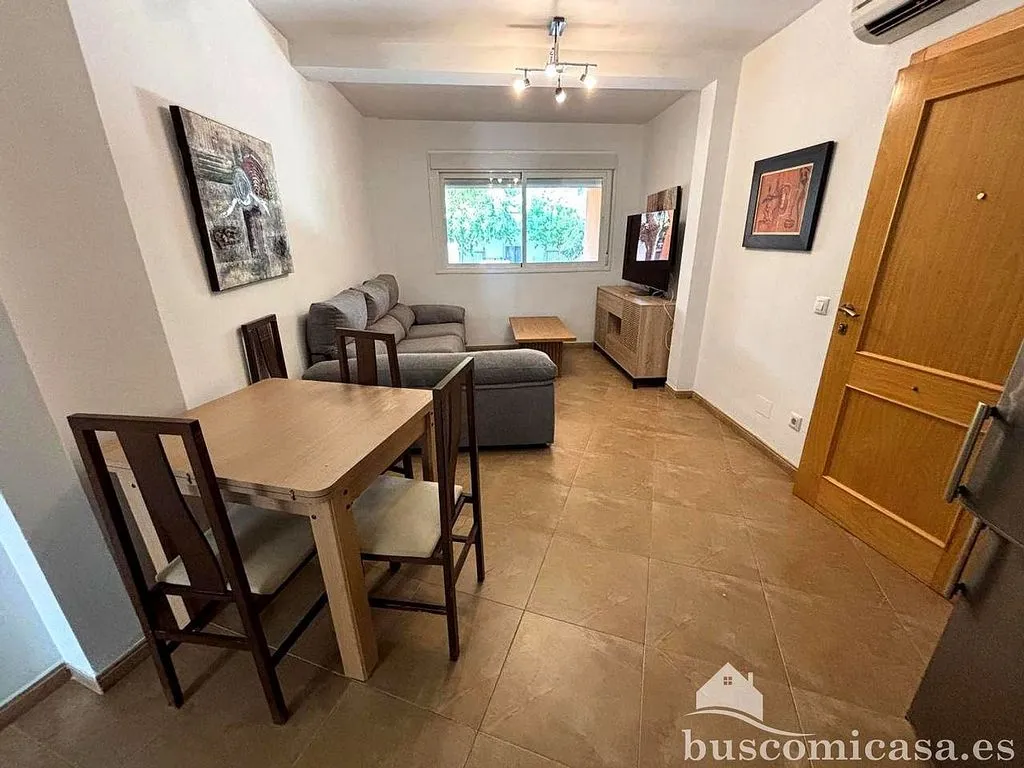1-Bedroom Flat with Pool in Villatorres