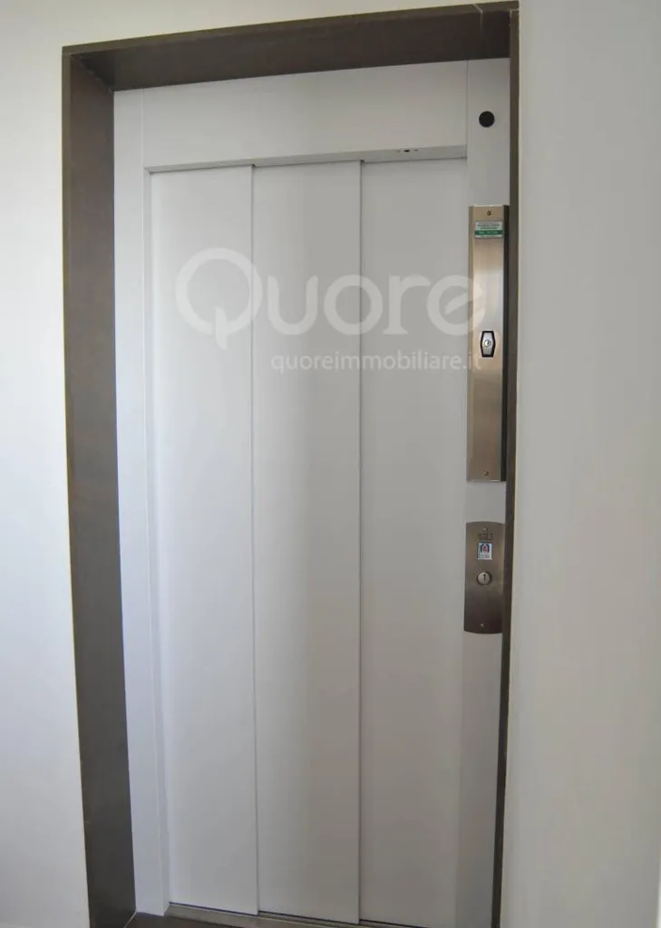 Hallway - Luxury Co-Housing Villa with Private Garden in Basiliano