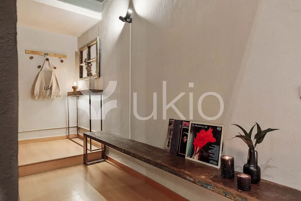 Entrée - Duplex with Balcony in Sant Pere, Barcelona