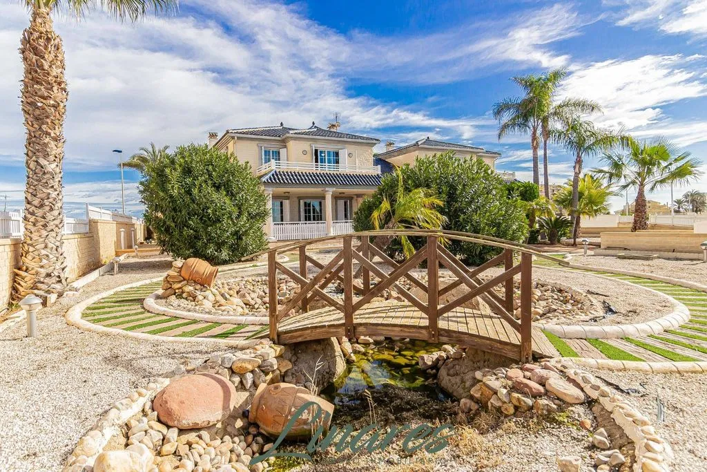 Aed - Luxury Villa with Sea View in La Manga del Mar Menor