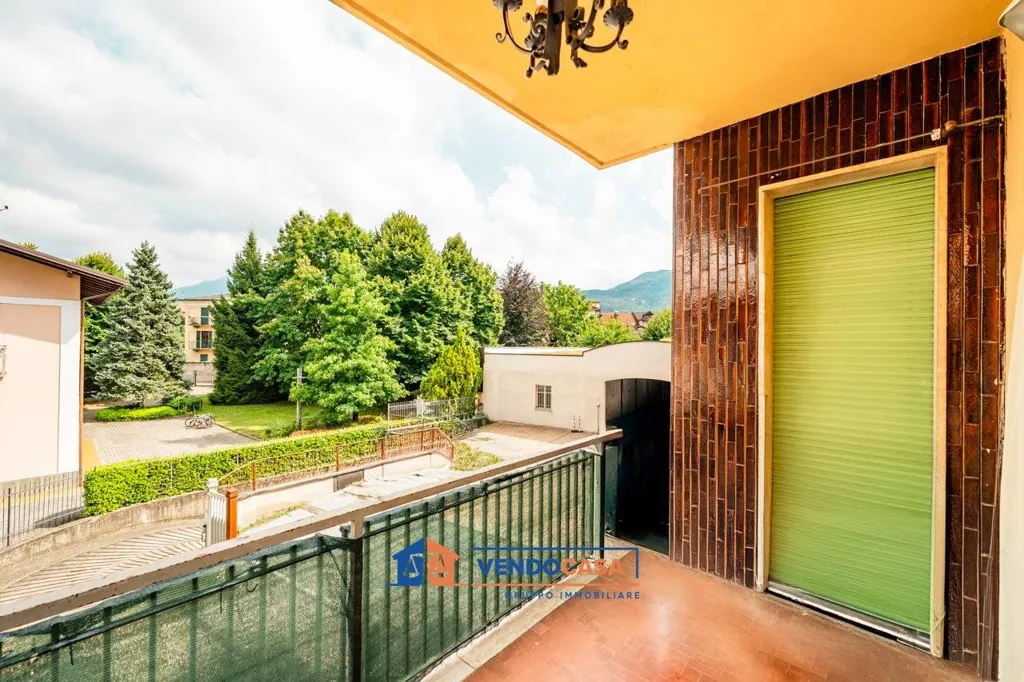 Balcone - Apartment with Balcony in Boves Centre
