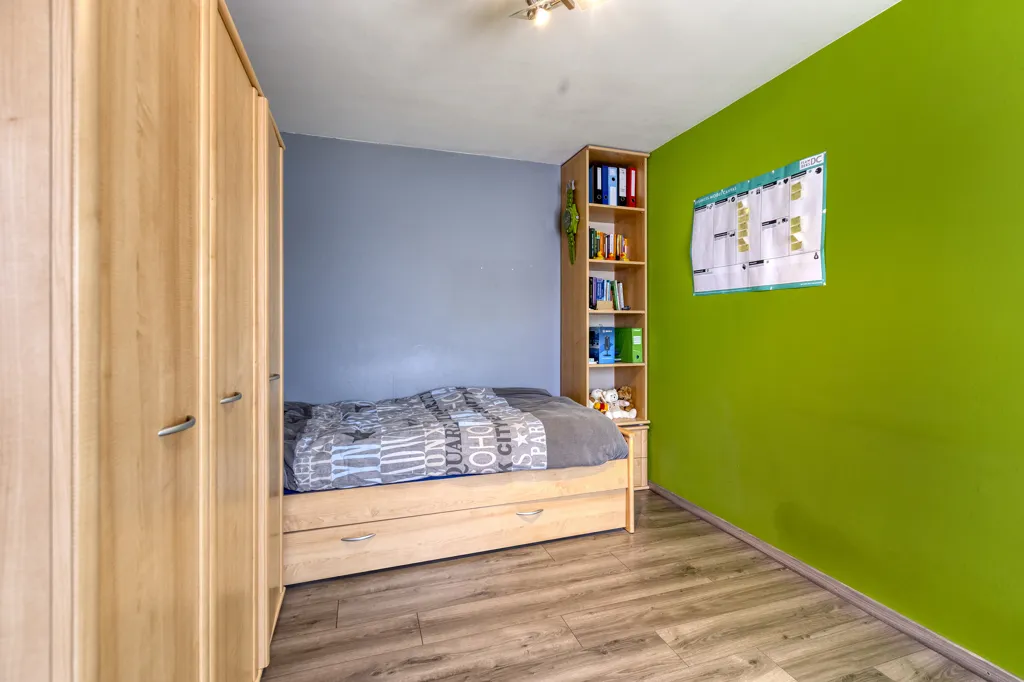 Chambres - Half-ouverte Bébouwée avec Jardin à Kuringen