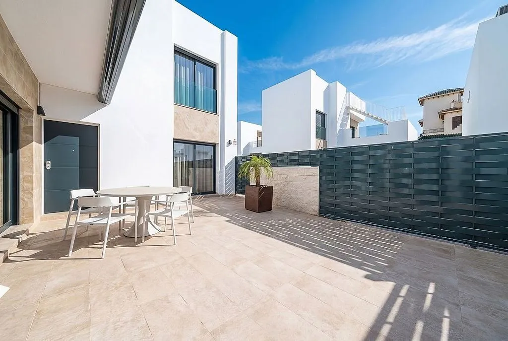 Terrass - Modern Villa with Private Pool in Lo Marabú, Ciudad Quesada