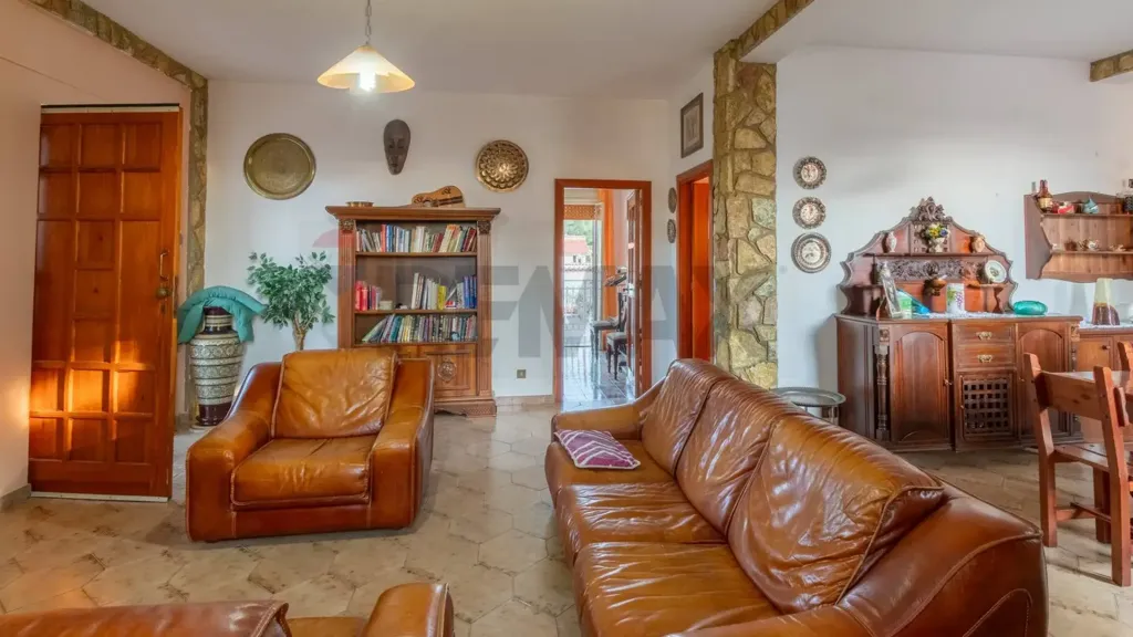 Séjour - Villa with Garden and Terrace in Carini