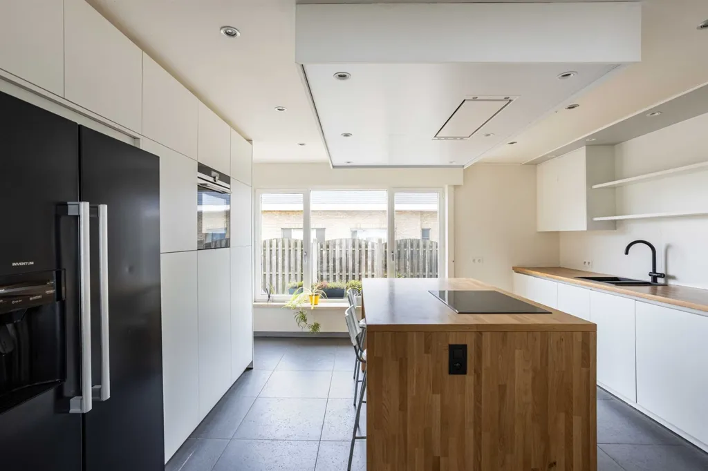 Köök - Contemporary Family Home with Multi-functional Space in Lievegem