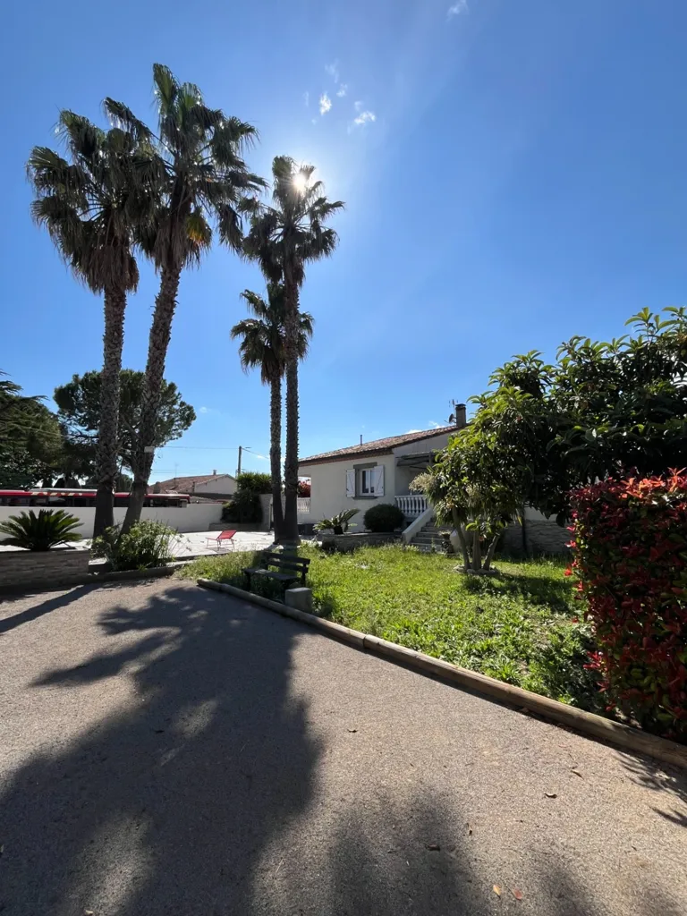 Extérieur - Villa 4 Faces avec Piscine à Cazouls-lès-Béziers
