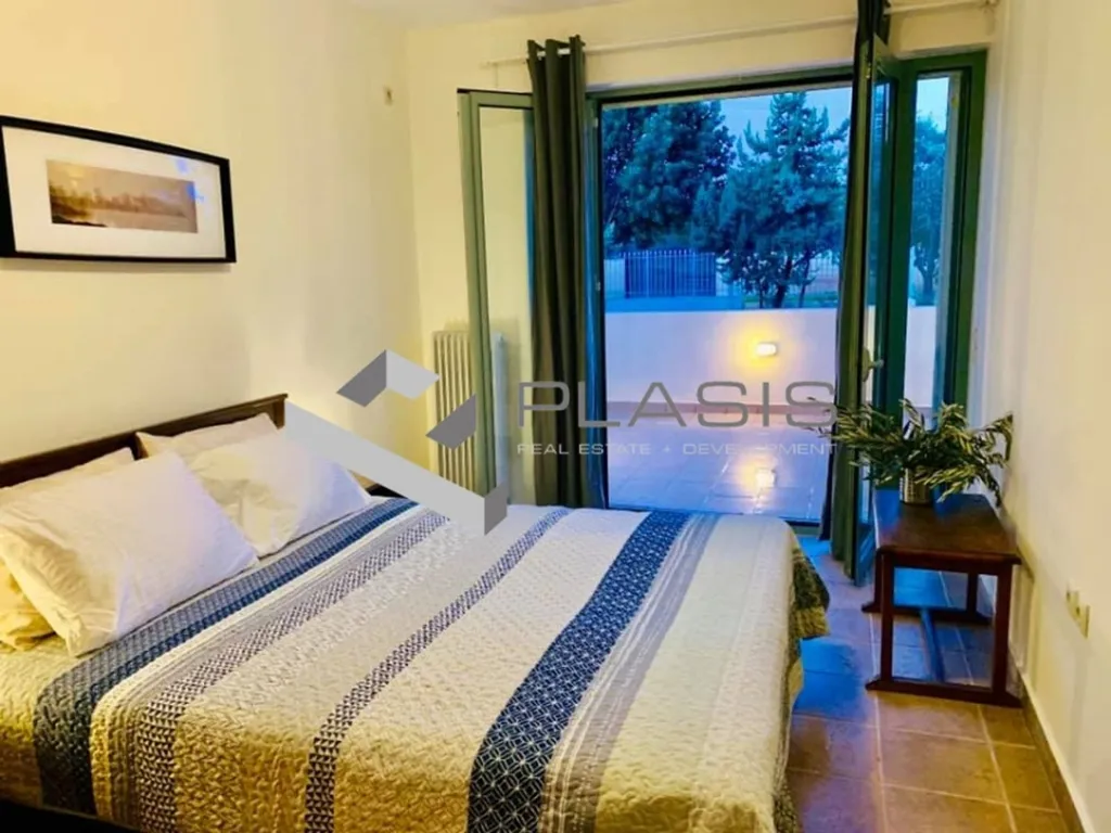 Bedrooms - Detached House with Pool in Anavyssos