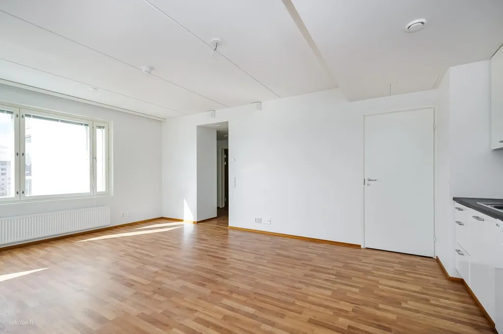 Elutuba - Spacious Duplex with Balcony in Asola, Vantaa
