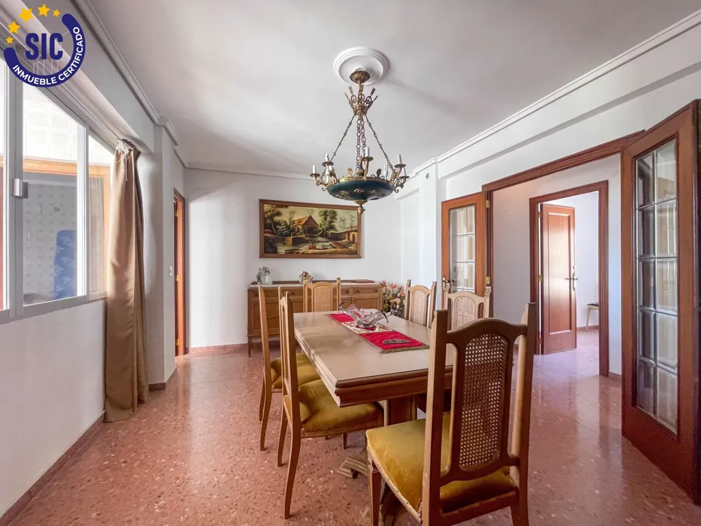 Sala da pranzo - Tríplex with Garden in Chera, Valencia