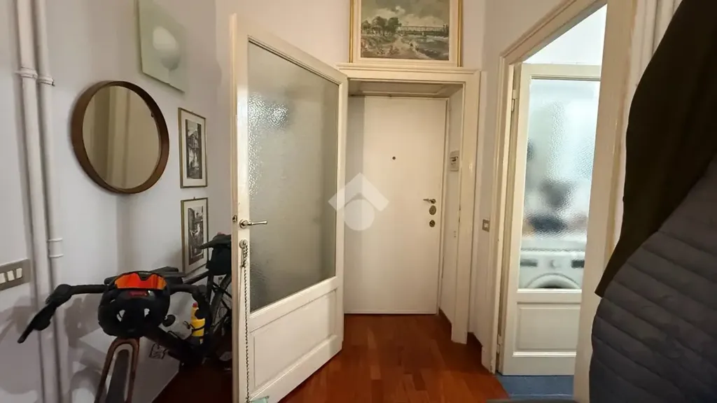 hallway_entrance