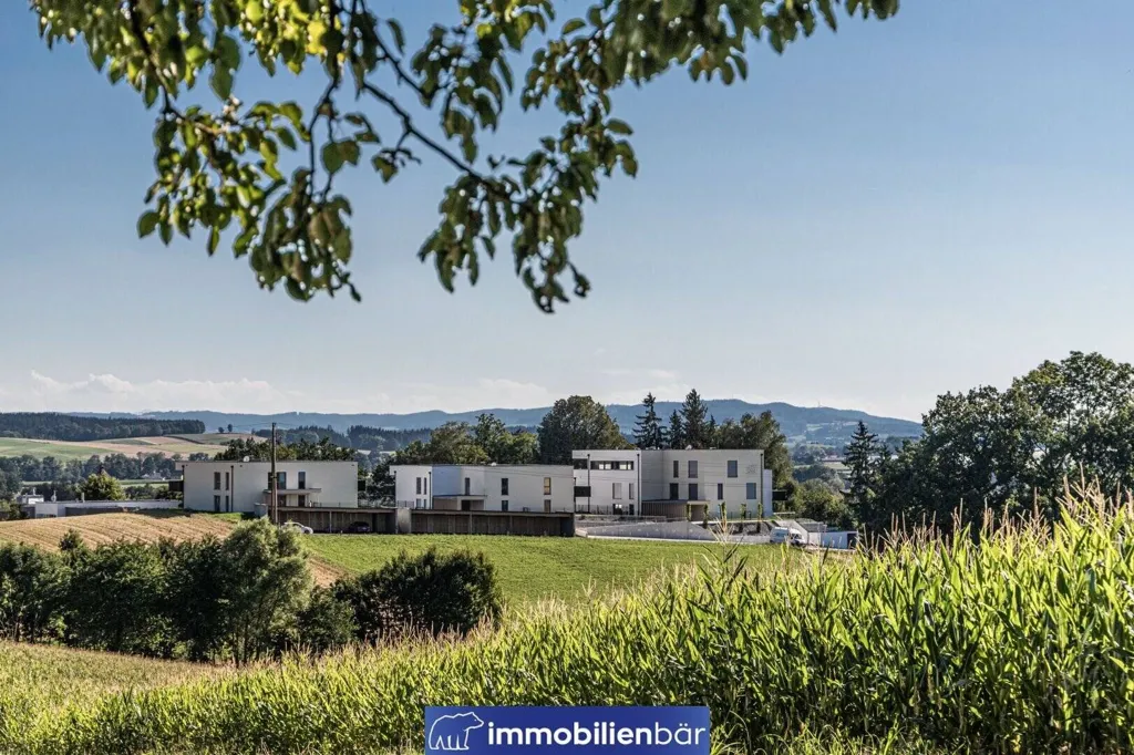 Aed - Fully Furnished Penthouse with Panoramic View in Neumarkt