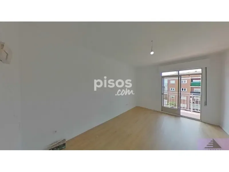Pièces - Fully Renovated Flat with Metro Access in Fuenlabrada