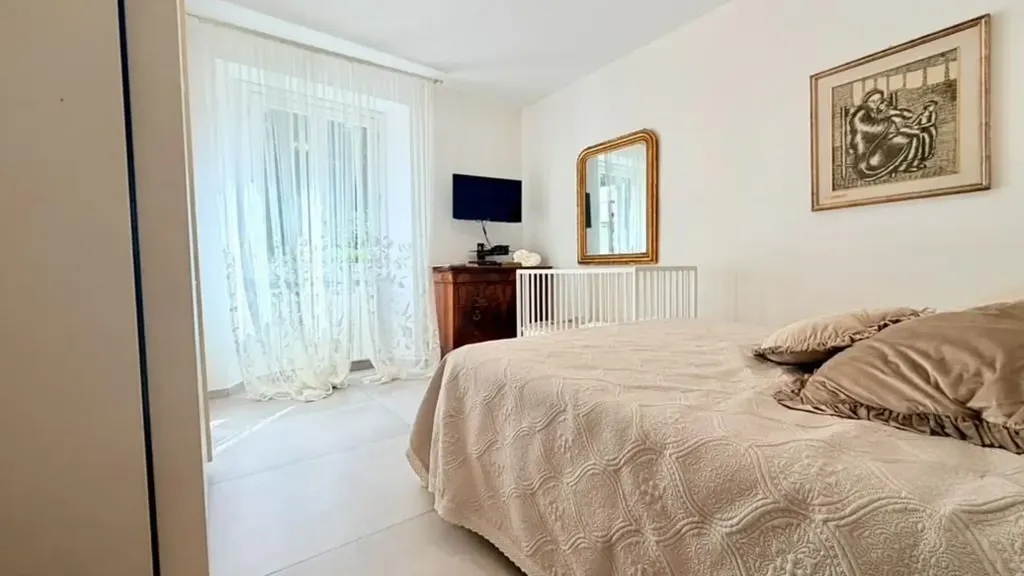 Chambres - Apartment with Garden in Central Massa