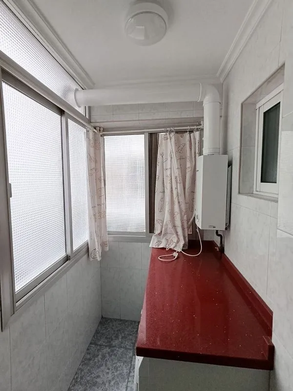 Vannitoad - Furnished Flat with Air Conditioning in Rochelambert