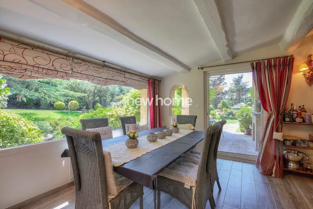 Terrass - Provencal Villa with Pool in Cannes Hinterland