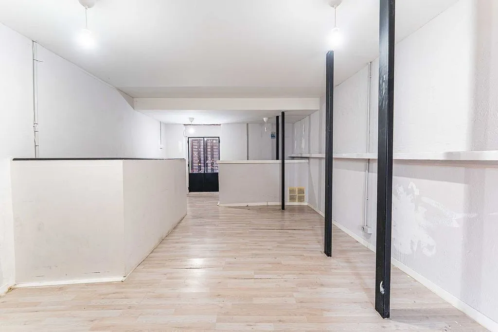 Pièces - Two-Storey Property with Balcón in Robledo de Chavela