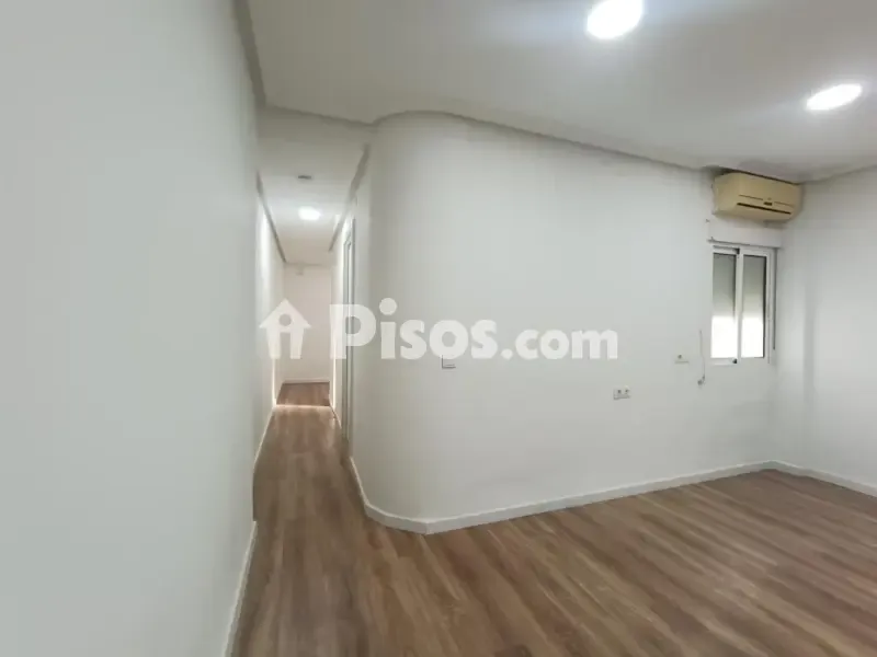 Rooms - Fully Renovated Flat with Terrace in Elda