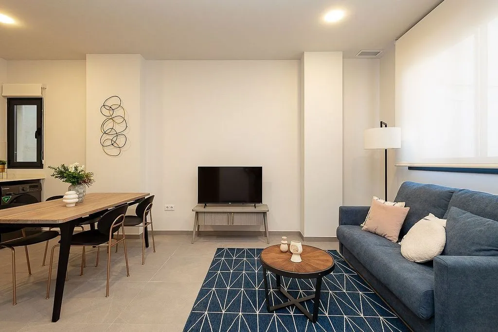 Living Room - Modern Flat with Balcony in Nou Moles, Valencia