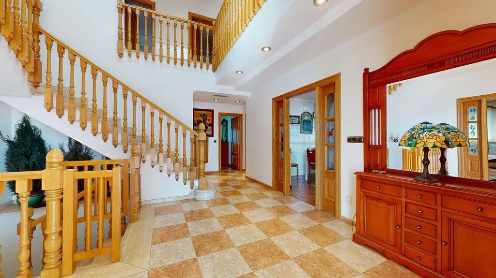 Entrée - Luxury Detached House with Pool in Perleta