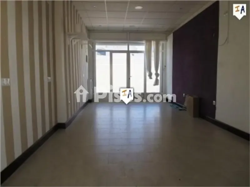 Esik - House with Commercial Space in Mollina