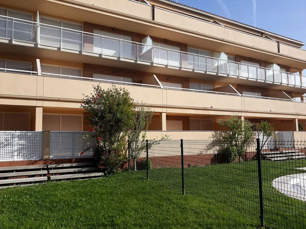Exterior - Penthouse with Pool and Terrace in Campolivar