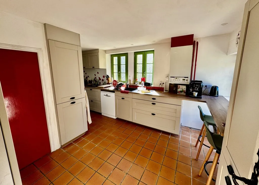 Köök - Luxury House with Pool in Saint-André-d'Allas
