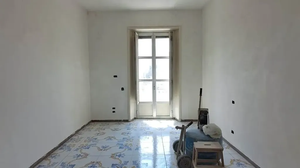 Stanze - Appartamento con vista panoramica a Salerno
