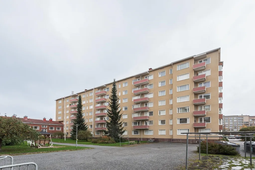 Välivaade - Sixth-Floor Flat with Balcony in Kaleva
