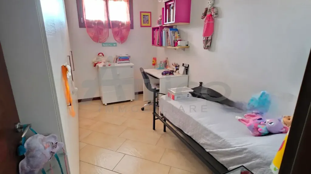 Magamistoad - Independent House with Private Garden in Pincara