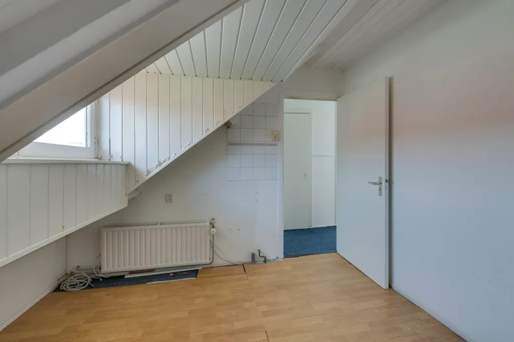 Toad - Charming Two-Bedroom Apartment with Balconies in Amsterdam
