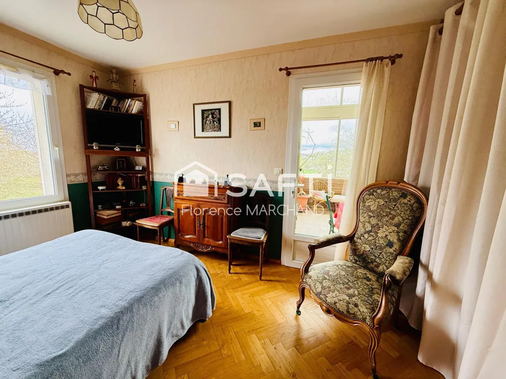 Bedrooms - Charming House with Veranda in Nanteuil