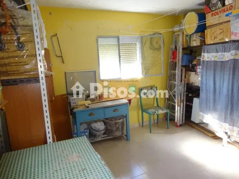 Lavanderia - House with Commercial Space in Las Torres