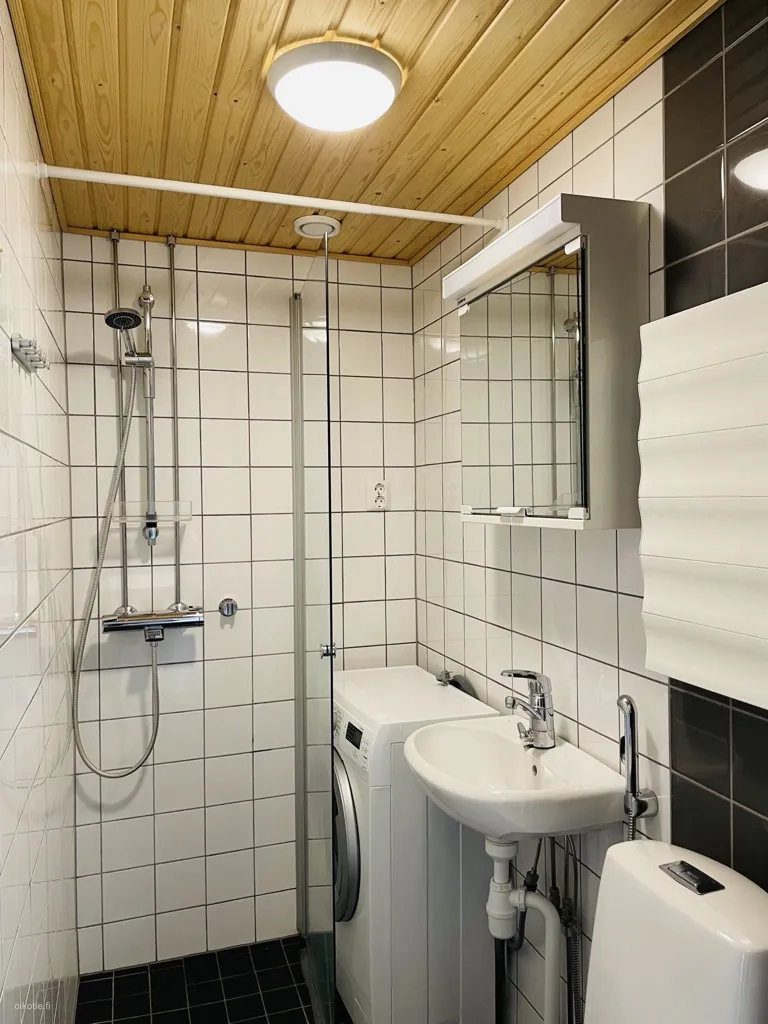 Vannitoad - Bright Studio Flat with View in Tuira, Oulu
