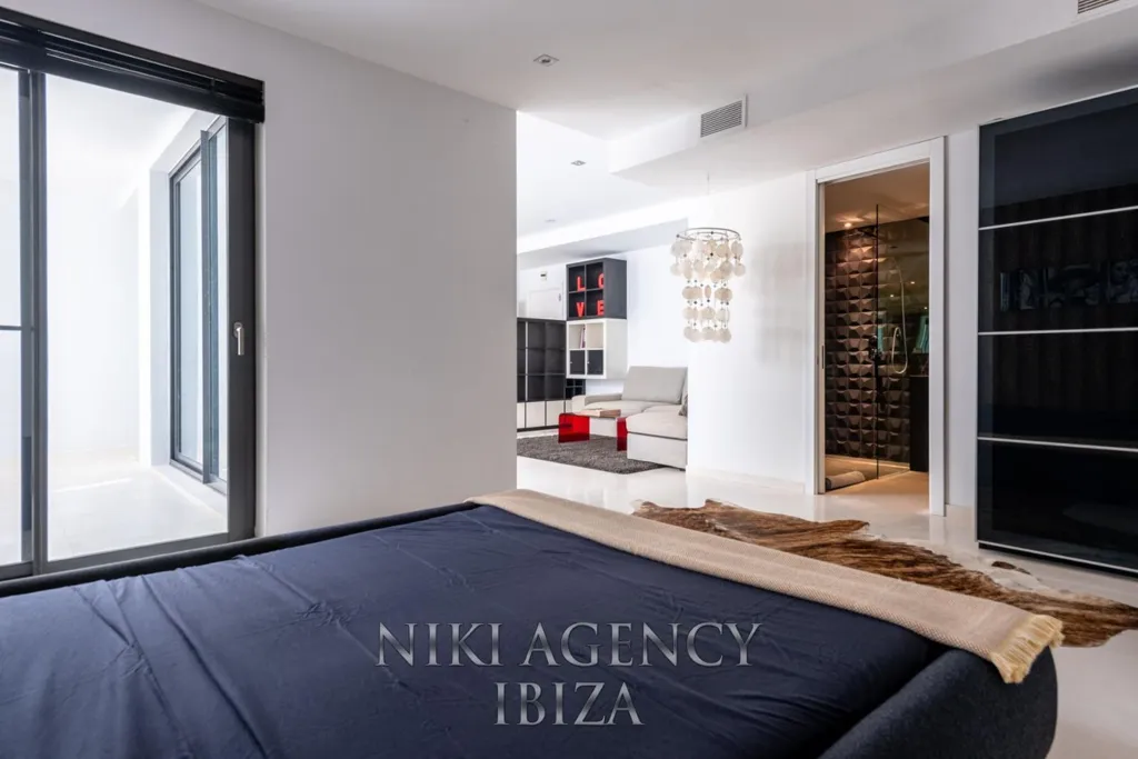 Magamistoad - Contemporary Chalet with Private Pool in Cala Vedella
