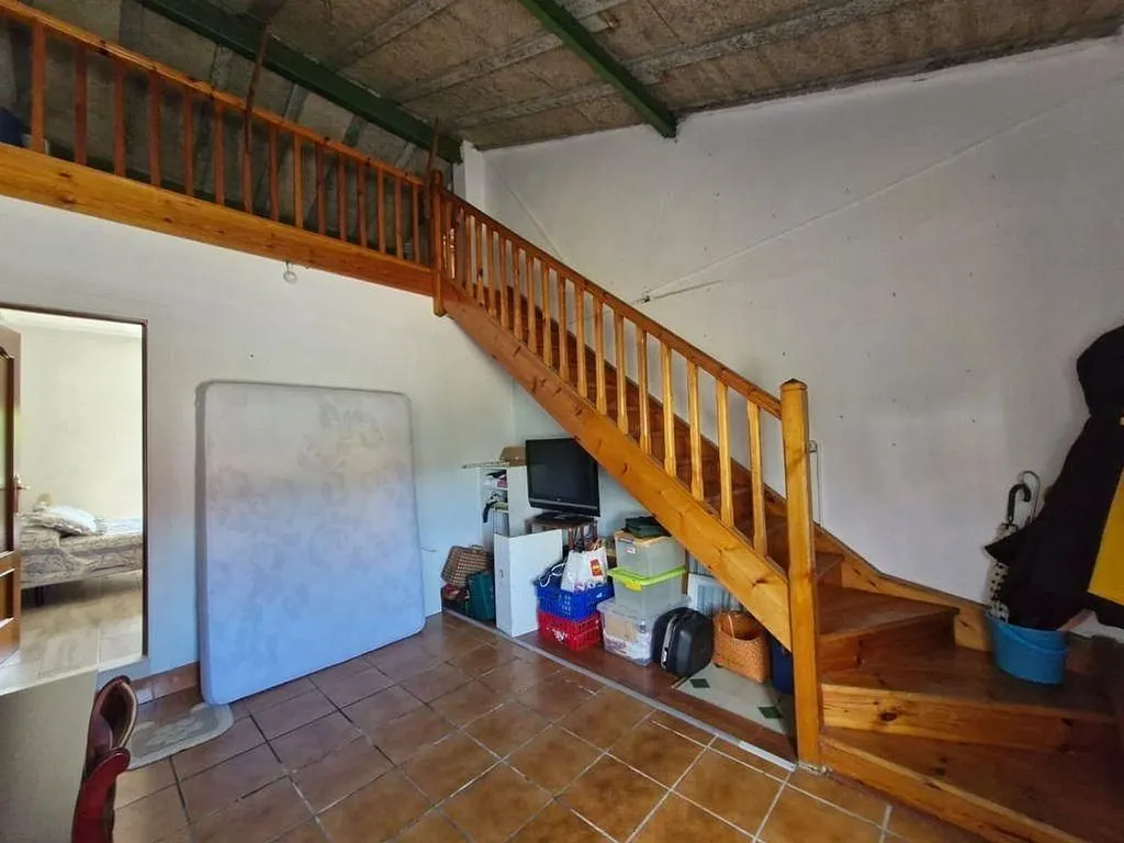 Rooms - Chalet with Garden in Corrales de Buelna