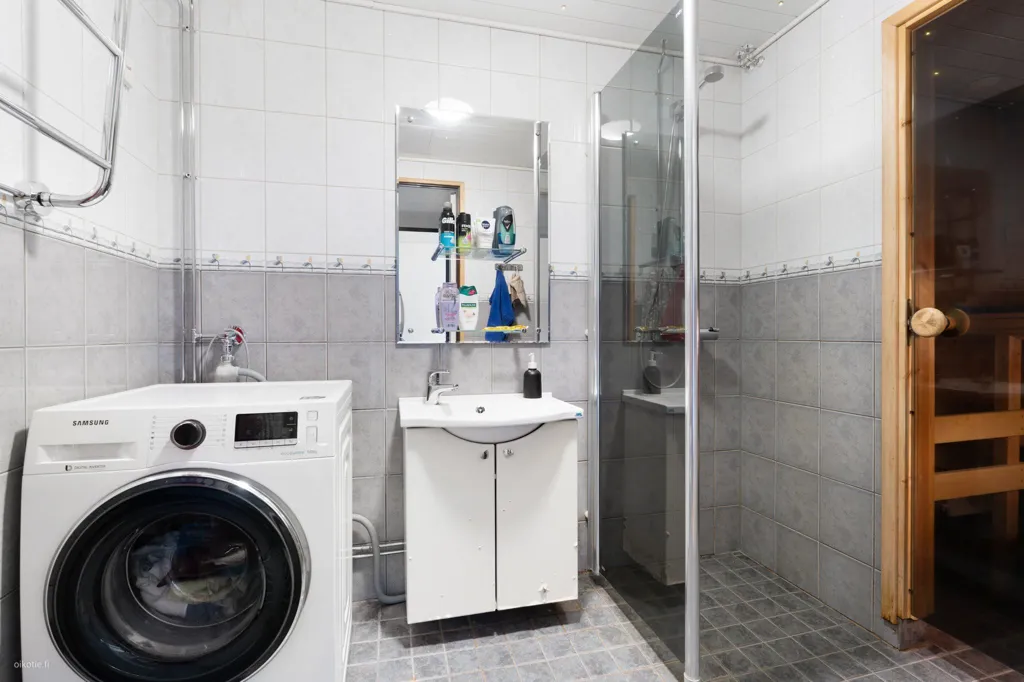 Bagni - Terraced House with Garden in Joensuu