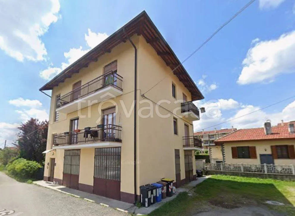 Välivaade - Duplex Villa with Private Garden in Caselle Torinese