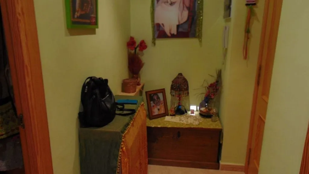 Esik - Bright Corner Flat with Views in Almansa