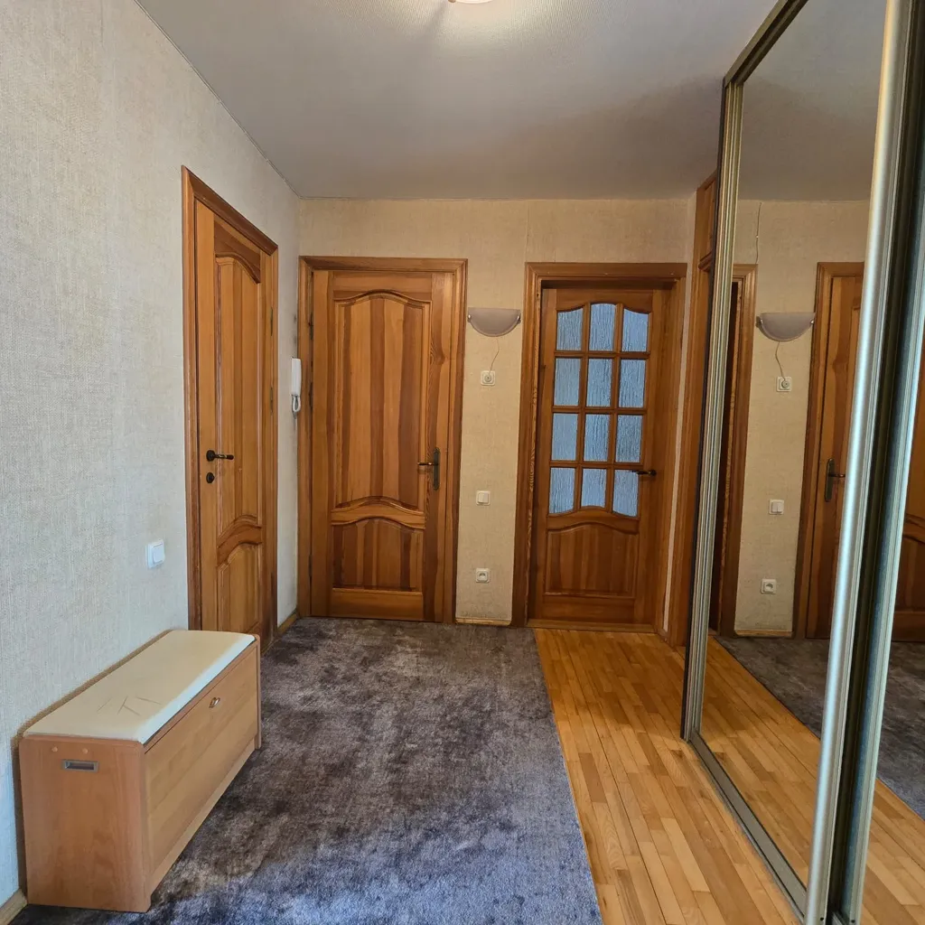 Entrée - 4-Bedroom Apartment with Balcony in Klaipėda
