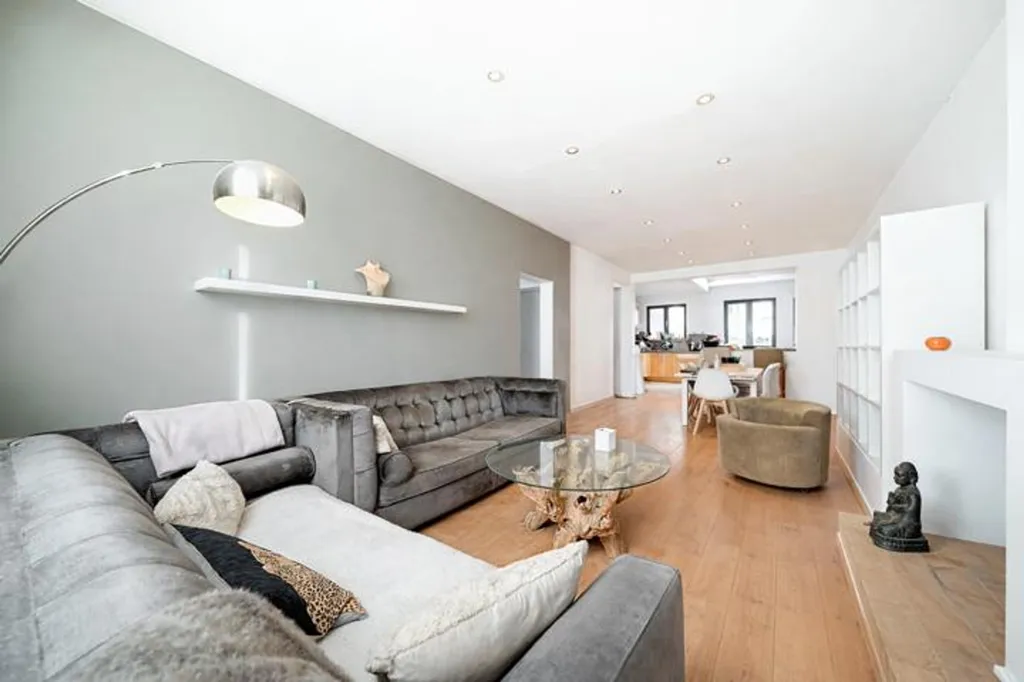 Living Room - Renovated 3-Fronted House in La Hulpe