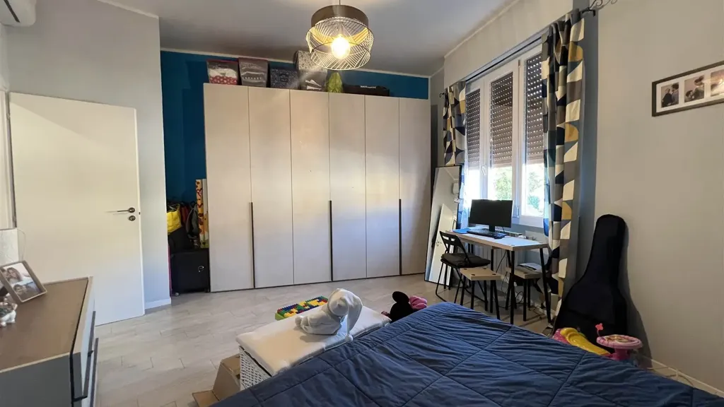 Chambres - Rusticated Apartment with Balcony in Scandicci