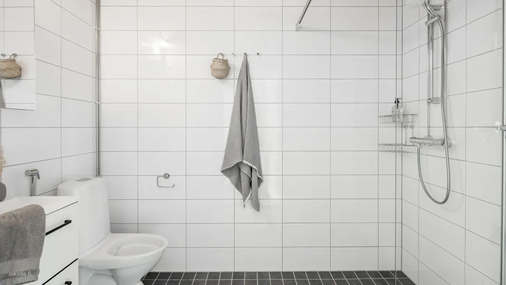 Salles de bain - Compact Apartment with Sea View in Leppävaara