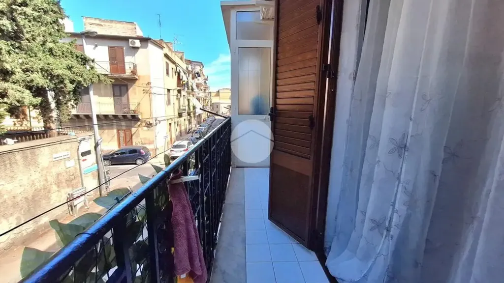 Balcon - Rear-Facing Apartment with Balcony in Palermo